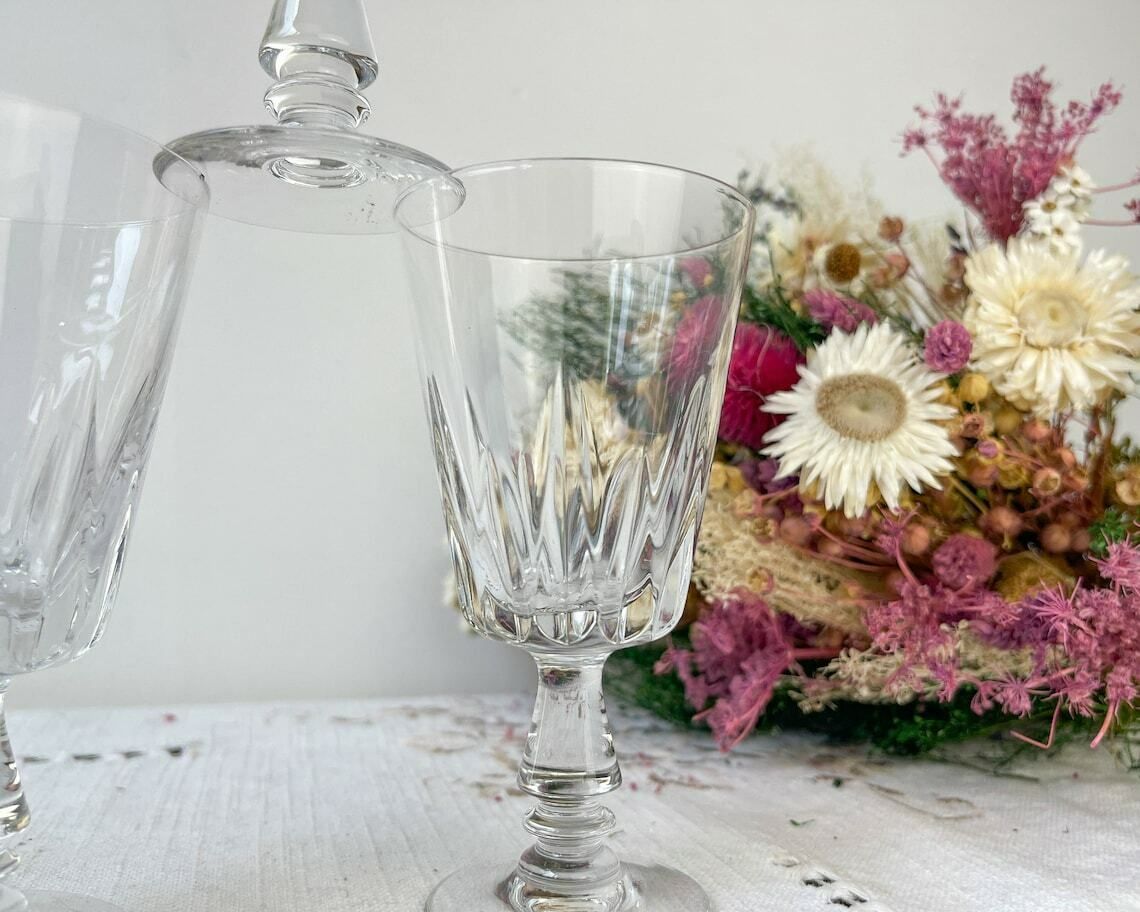 6 Vintage White Wine Glasses ~ Stemmed Glasses ~ Vintage Wine Glasses ~ 20th Century ~ Vintage Tableware ~ Tableware photo 76.0