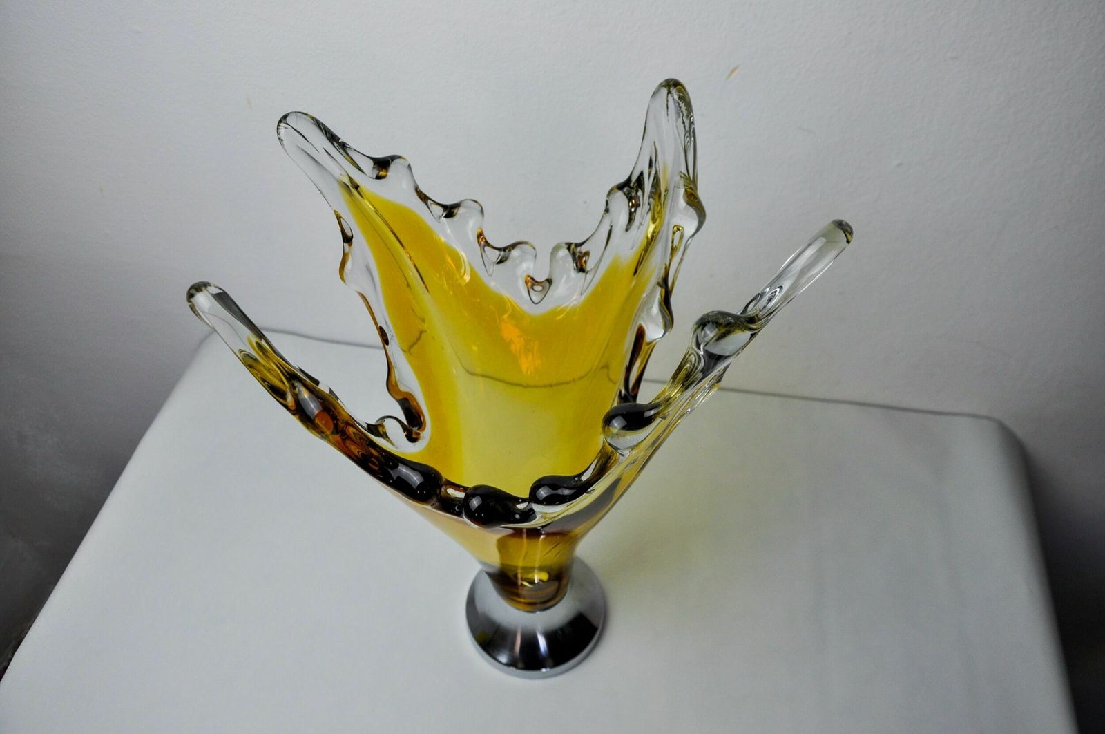 Sommerso Vase By Seguso In Yellow Murano Glass, Italy, 1970 photo vinterior