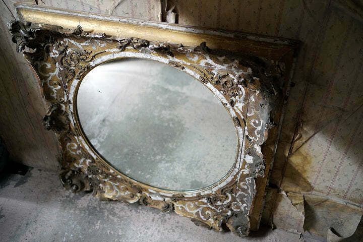 A Large Early Victorian Giltwood Wall Mirror C.1840 60 photo Home Decor