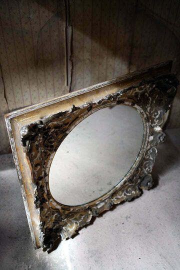 1450.0 A Large Early Victorian Giltwood Wall Mirror C.1840 60 photo