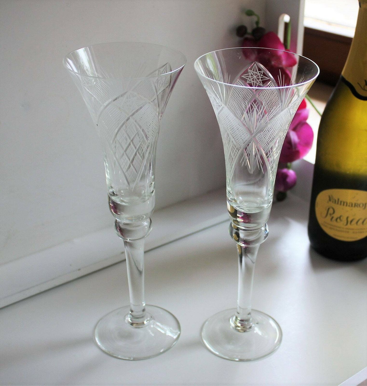 Champagne Glasses Elegant Wedding Flutes Set Vintage Champagne Flutes Wedding Champagne Glasses Wedding Champagne Flute Wedding Mementos