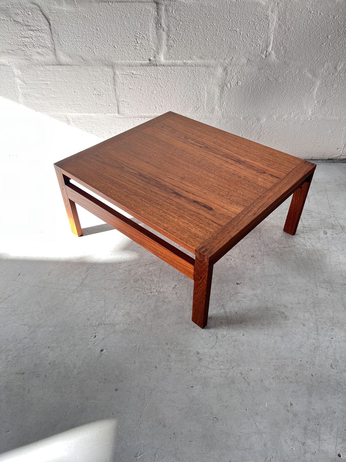 Teak Danish Modular Coffee Table By Ole Gjerlov Knudsen & Torben Lind For France & Son photo for sale