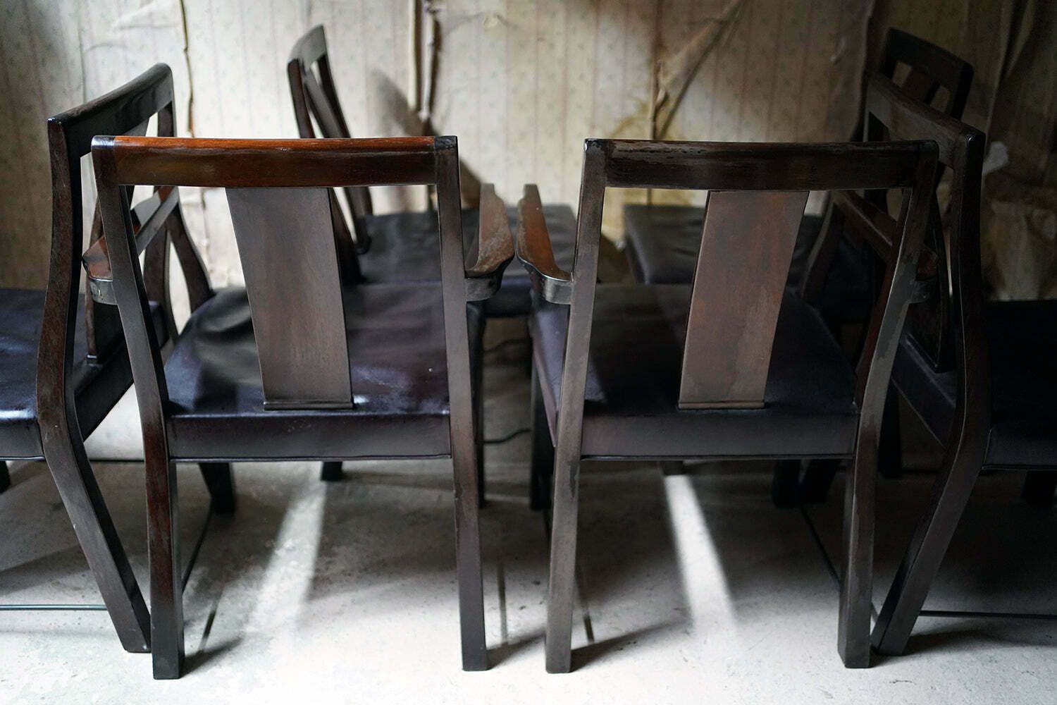 photo buy Edward Wormley For Dunbar; A Good Set Of Six Mid 20thc Dining Chairs