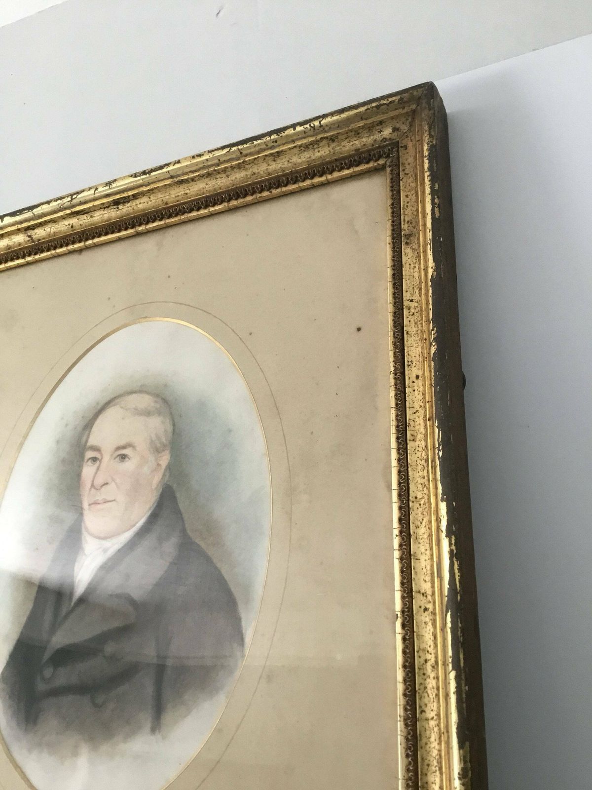 Antique 19th Century Watercolour Depicting A Smartly Dressed Gentleman   England English Suffolk Gilt Worn Antique Frame   Portrait Of Man photo 100.0