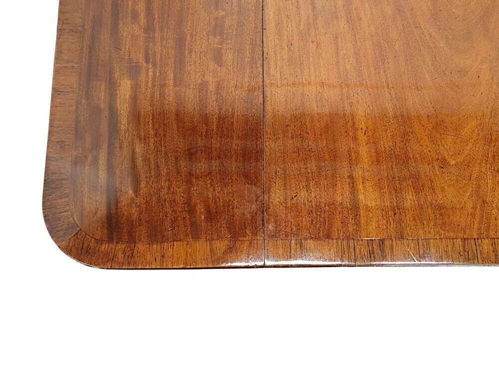 photo furniture A Very Rare And Fine Irish Georgian Sofa Table Stamped Gillington Of Dublin