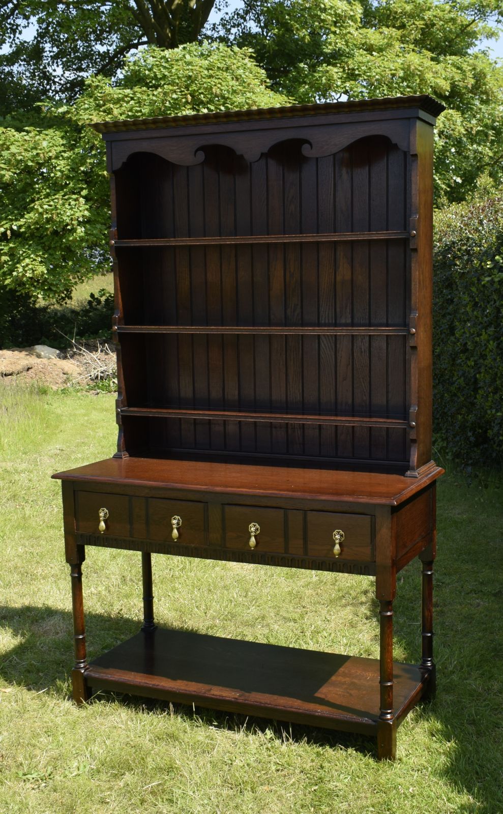 Early 20th Century Oak Dresser And Rack