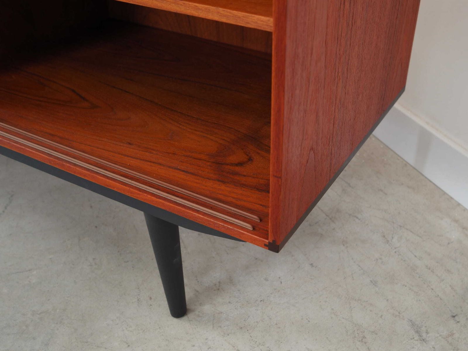 photo vintage Teak Cabinet, Danish Design, 1960s, Production: Denmark