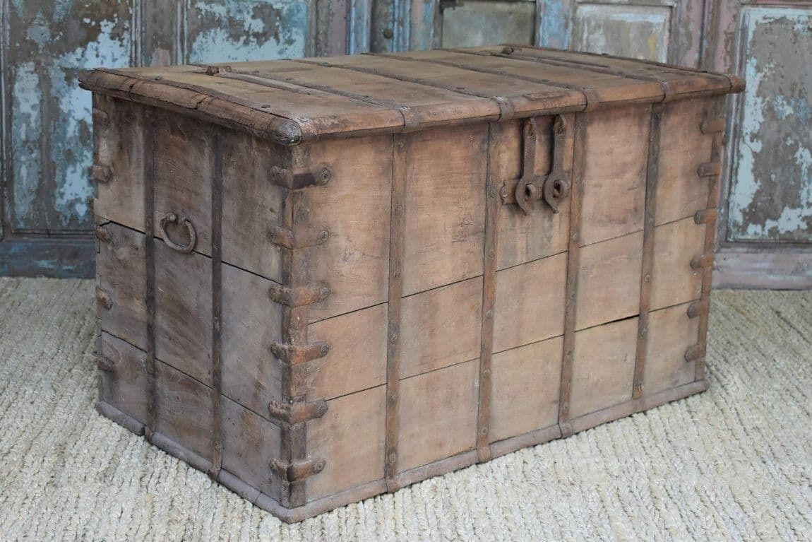 19th Century Teak Dowry Chest, Gujurat photo Furniture