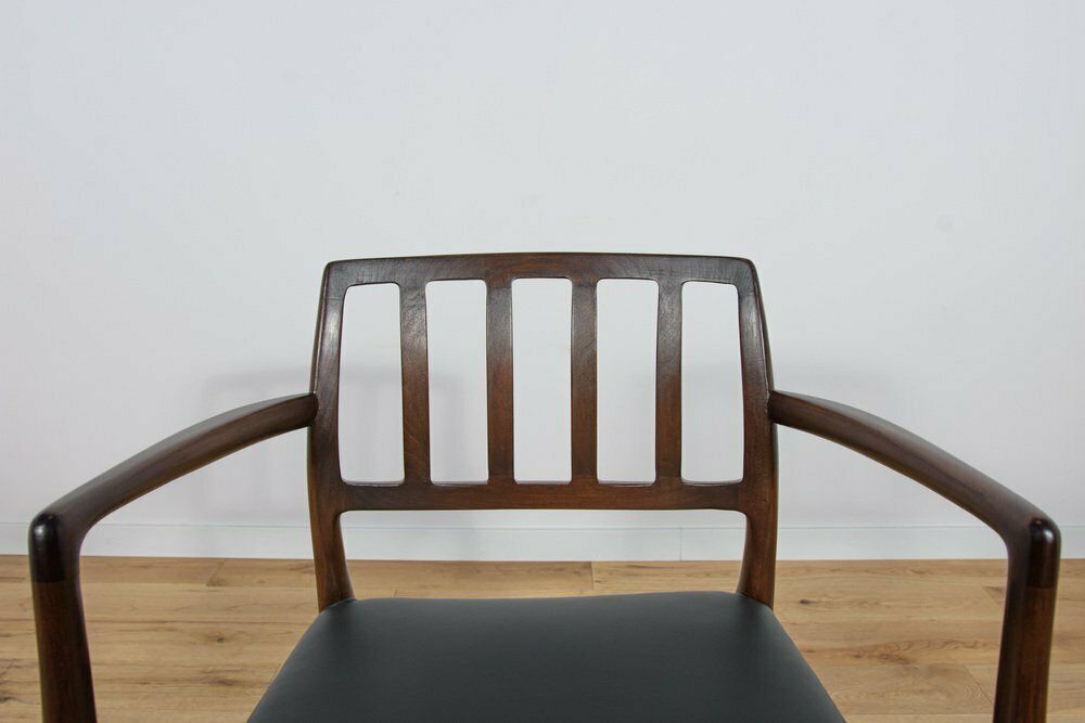 photo vinterior Mid Century Danish Teak Dining Chairs Model No. 83 By Niels O. Møller For J.L. Møllers Furniture Factory, 1970s, Set Of 6