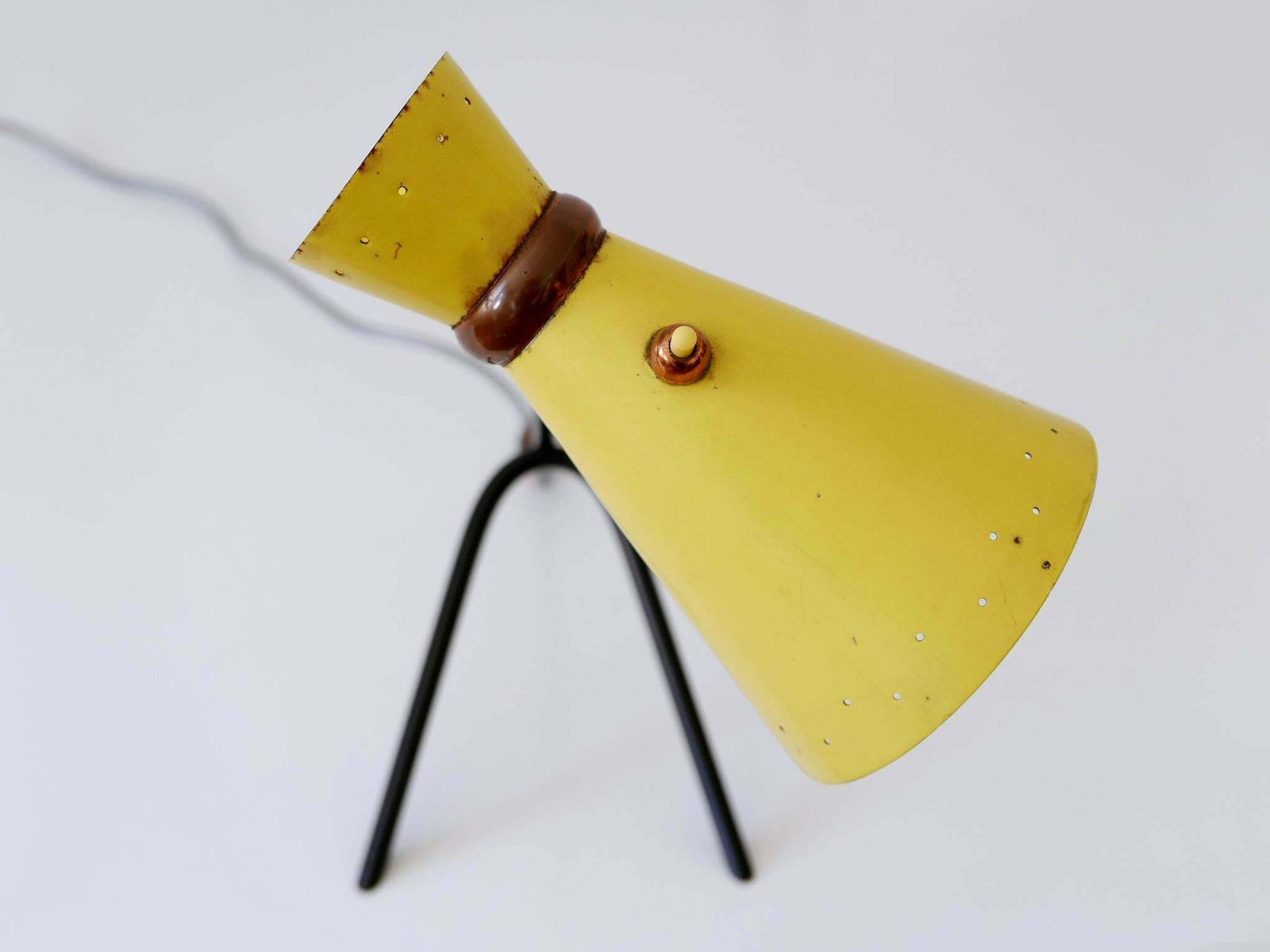 photo for sale Rare And Lovely Mid Century Modern Diabolo Table Lamp Desk Light Italy 1960s