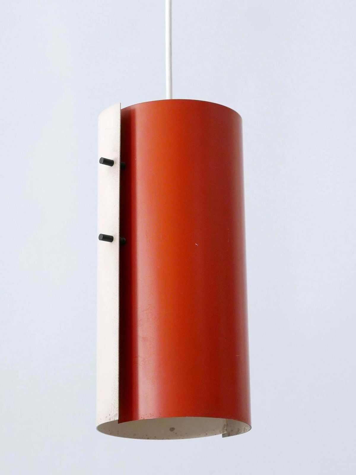 photo vintage Lovely Midcentury Modern Bi Colour Pendant Lamps Or Hanging Lights Germany 1960s