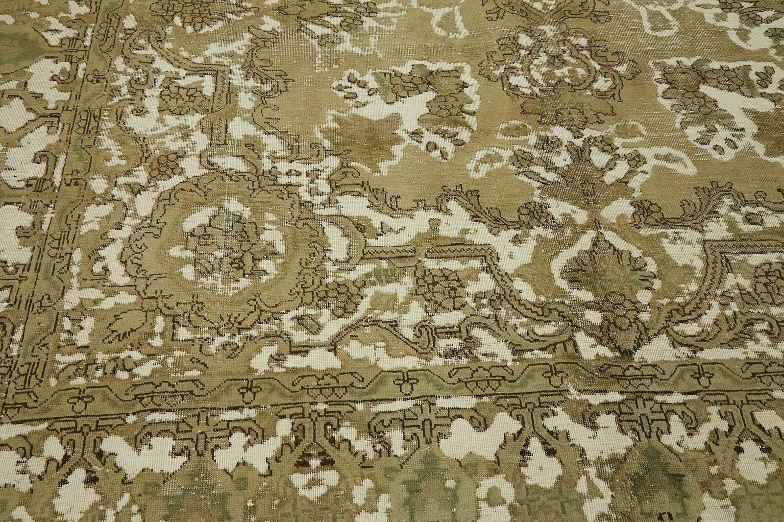 photo for sale Handmade Decorative Beige Vintage Area Rug ( 355 X 285 Cm )