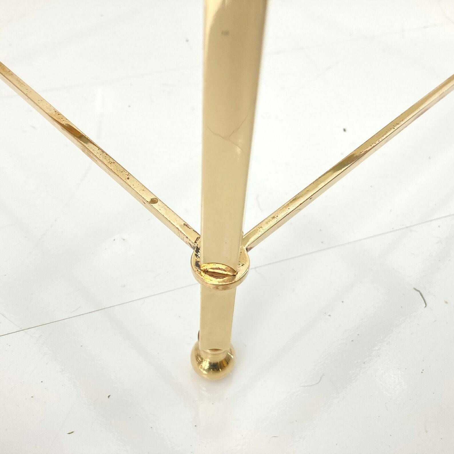 Messing Salontafel | Gouden Bijzettafel | Eindtafel Uit De Jaren 1970 | Helder Met Spiegelglas photo Meubels