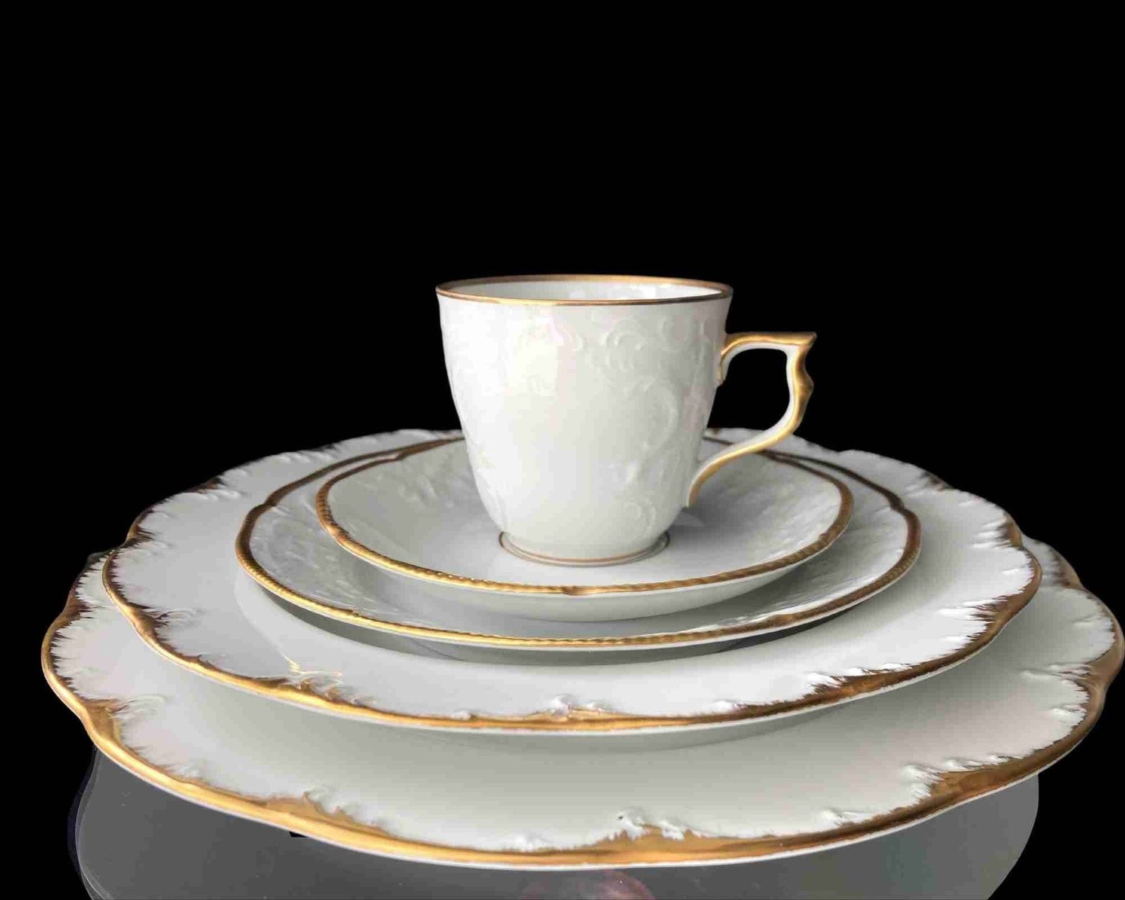 Rosenthal Koffiekopje, Schotel En Borden Set | 5 Delig | Handgeschilderd | Wit Goud | Classic Rose |