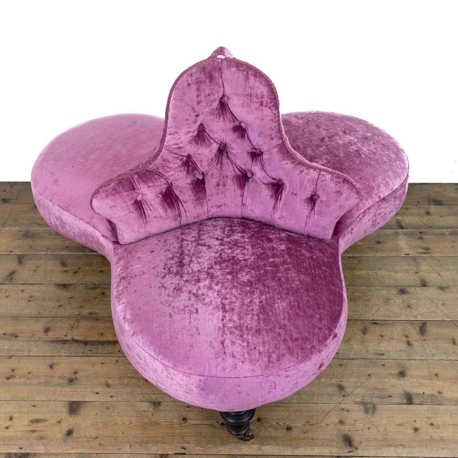 Victorian Antique Confidante  Victorian Sofa photo 1650.0