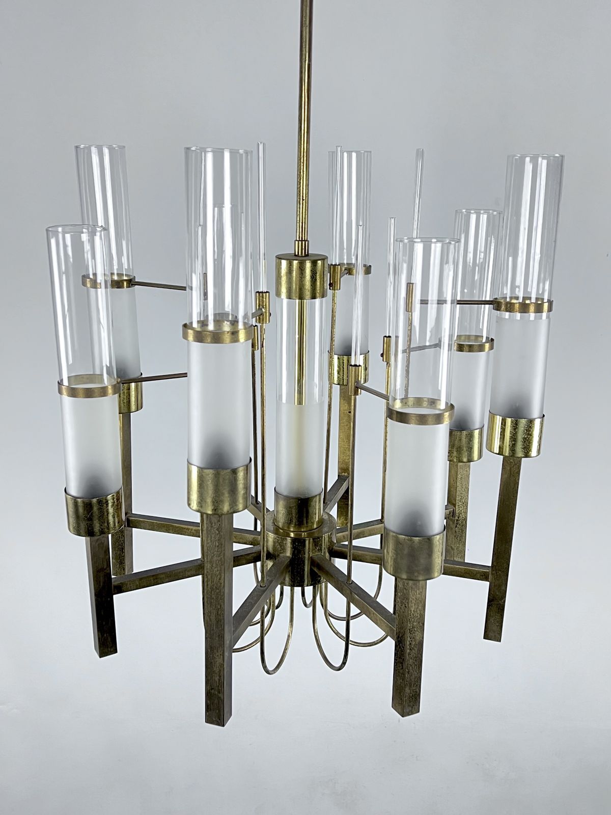 Sciolari, Eight Arms Brass And Glass Tube Chandelier. Italy 1960s photo vinterior