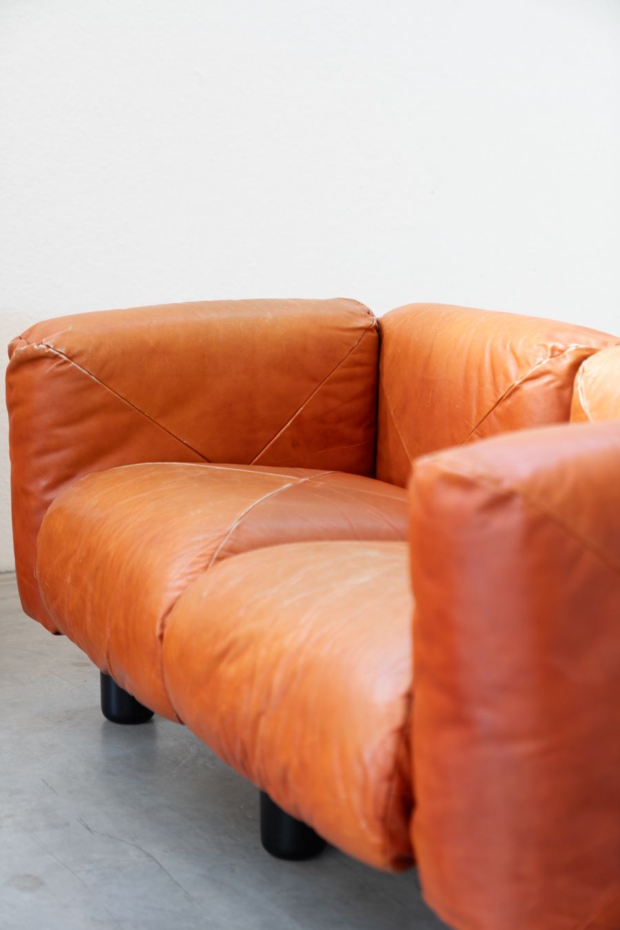 Marius&Marius Orange Leather Sofas And Poufs By Mario Marenco For Arflex – Techniform 70s Collection photo Furniture