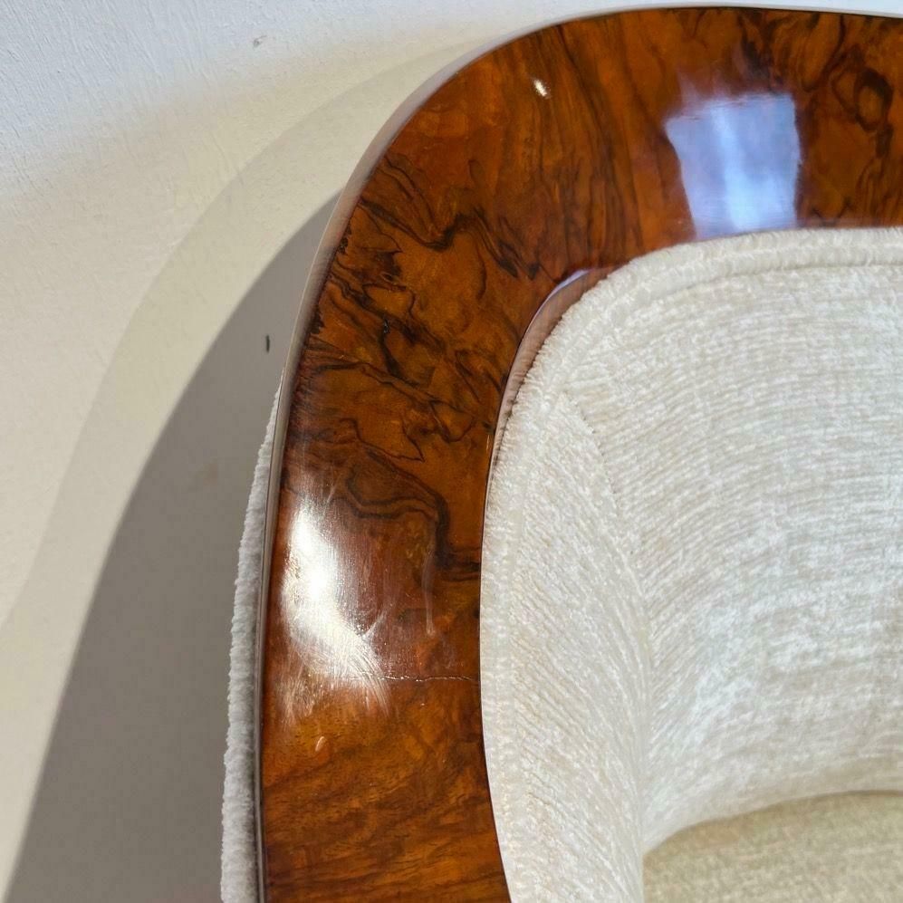 photo vinterior Biedermeier Bergere Chair, Walnut, Creme Velvet, Austria Circa 1840