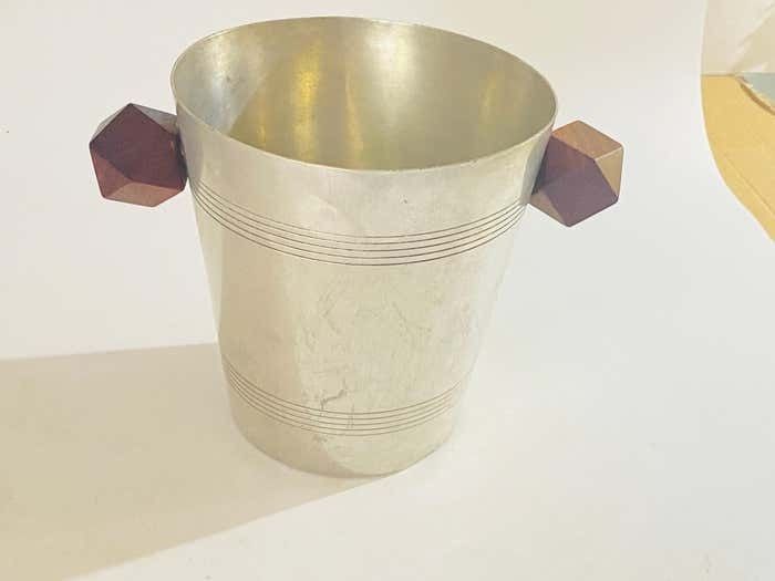 photo furniture Ice Bucket In Sylver Metal, France 1930 Sylvered Color With Wood Handles