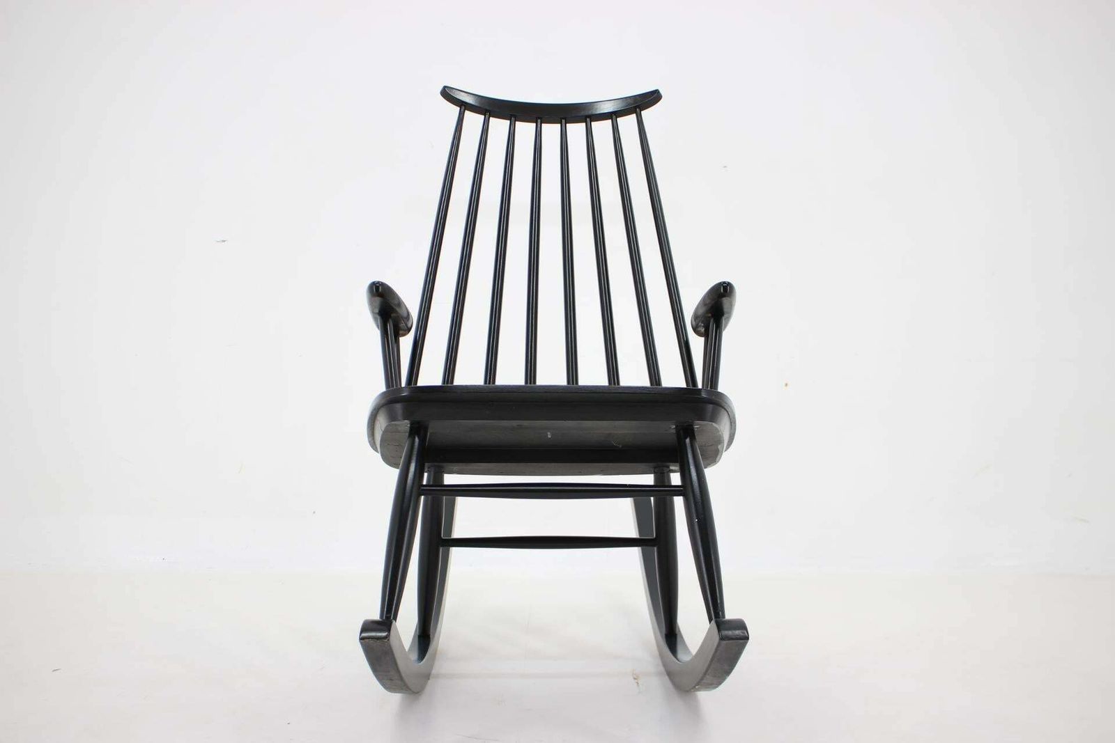 1960s Varjosen Puunjalostus Beech Rocking Chair, Finland photo furniture