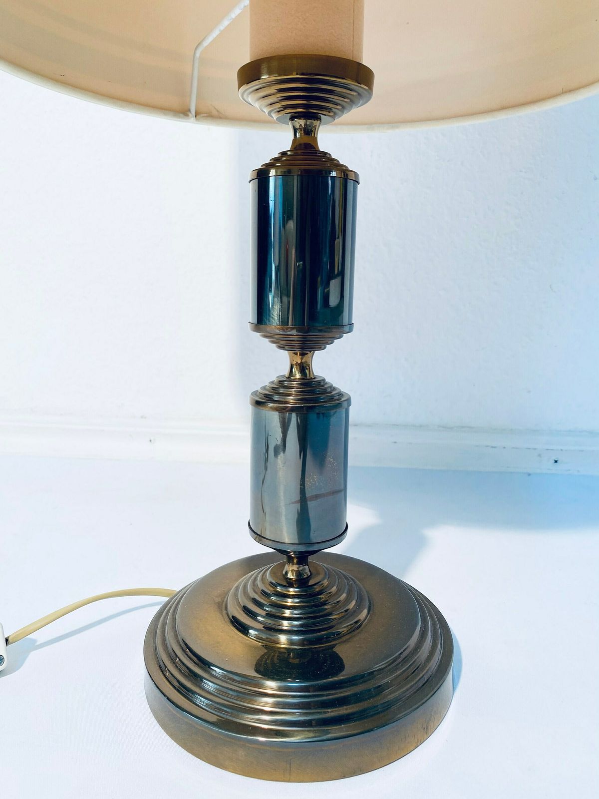 Classic Table Lamp Silk Creme & White Luxury / Italian Vintage Mid Century photo Lighting