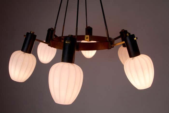 Midcentury Italian Opaline Glass Chandelier photo Lighting