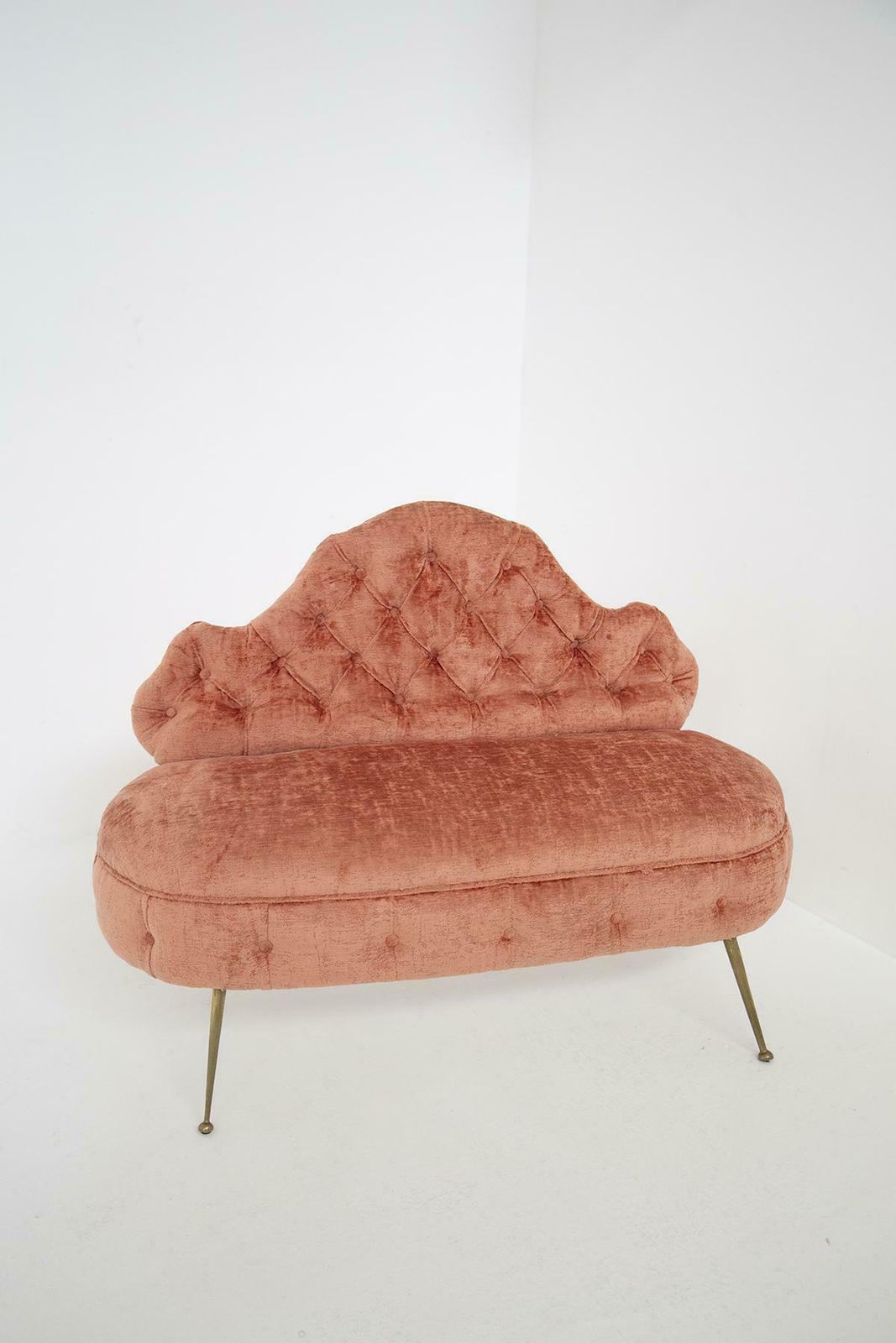 photo for sale Italian Damask Fabric Capitonnè Sofa