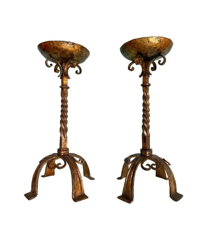 A Pair Of 1920s Spanish Ecclesiastical Gilt Wrought Iron Candle Sticks photo vinterior