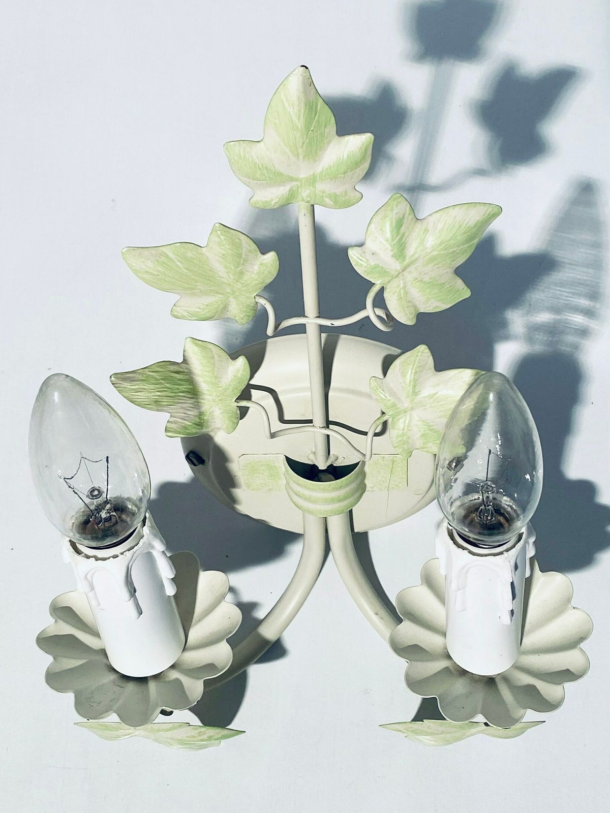 Shabby Chic Floral Metal Wall Lamp In Green & White / 1960s Vintage Decor / France photo Lighting
