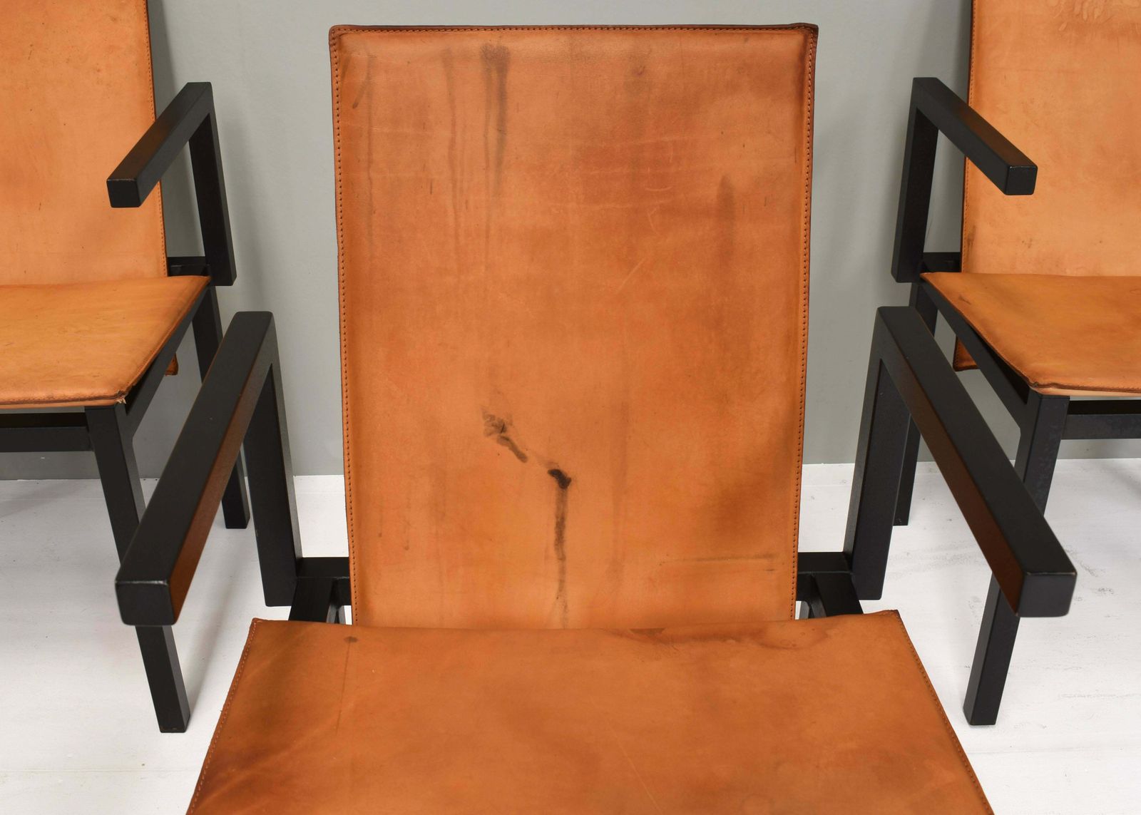 photo vinterior Unique One Of A Kind Set Of Six Dining Chairs In Tan Cognac Leather, Circa 1970