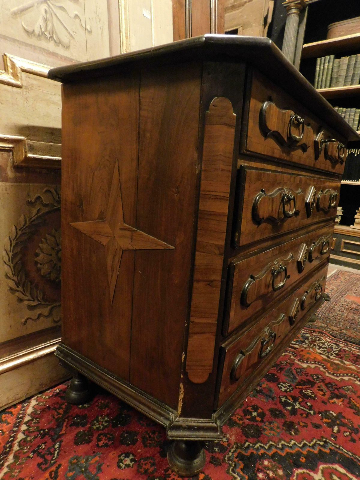 Antique Commodes, Chest Of Drawers Walnut Inlaid Briar, 18th Century Italy photo furniture