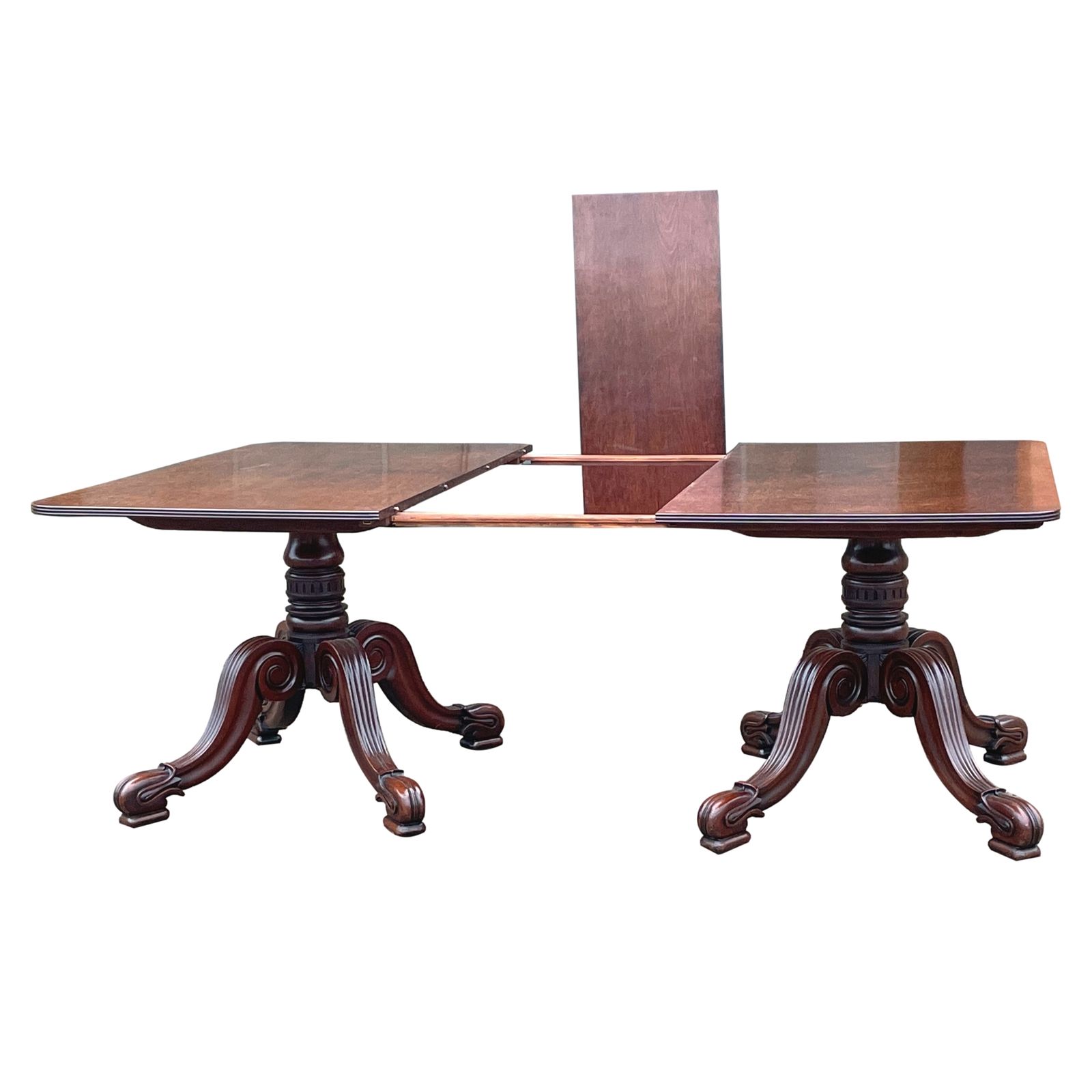 photo furniture Regency Mahogany Twin Pillar Dning Table(united Kingdom, Circa 1835)