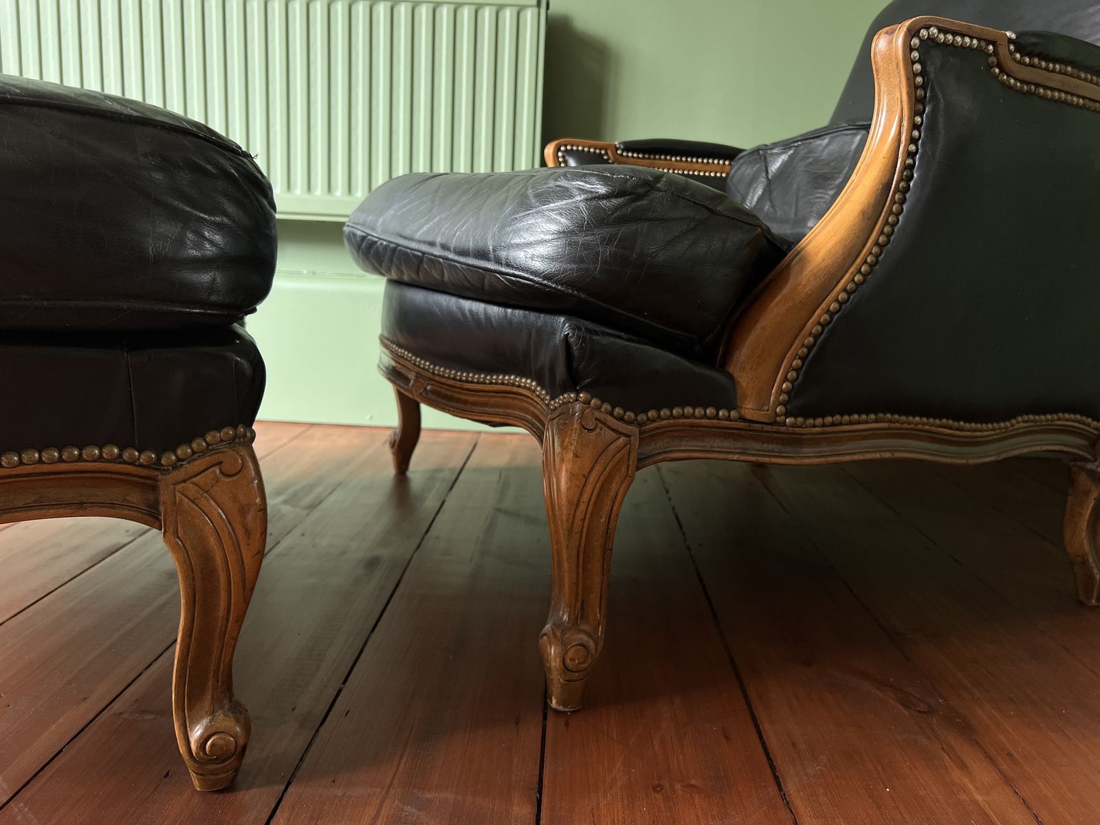 French Antique Chaise Lounge, Duchesse Brisée, Louis XVI Style, Hand Carved 2 Piece, Leather, With Fire Labels photo vinterior