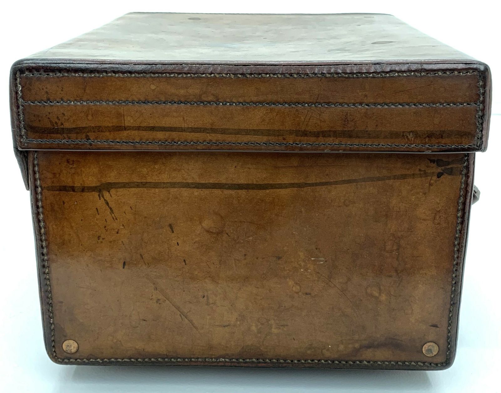 Square Case Or Hat Box Of Very High Quality ,  St James, London photo vintage