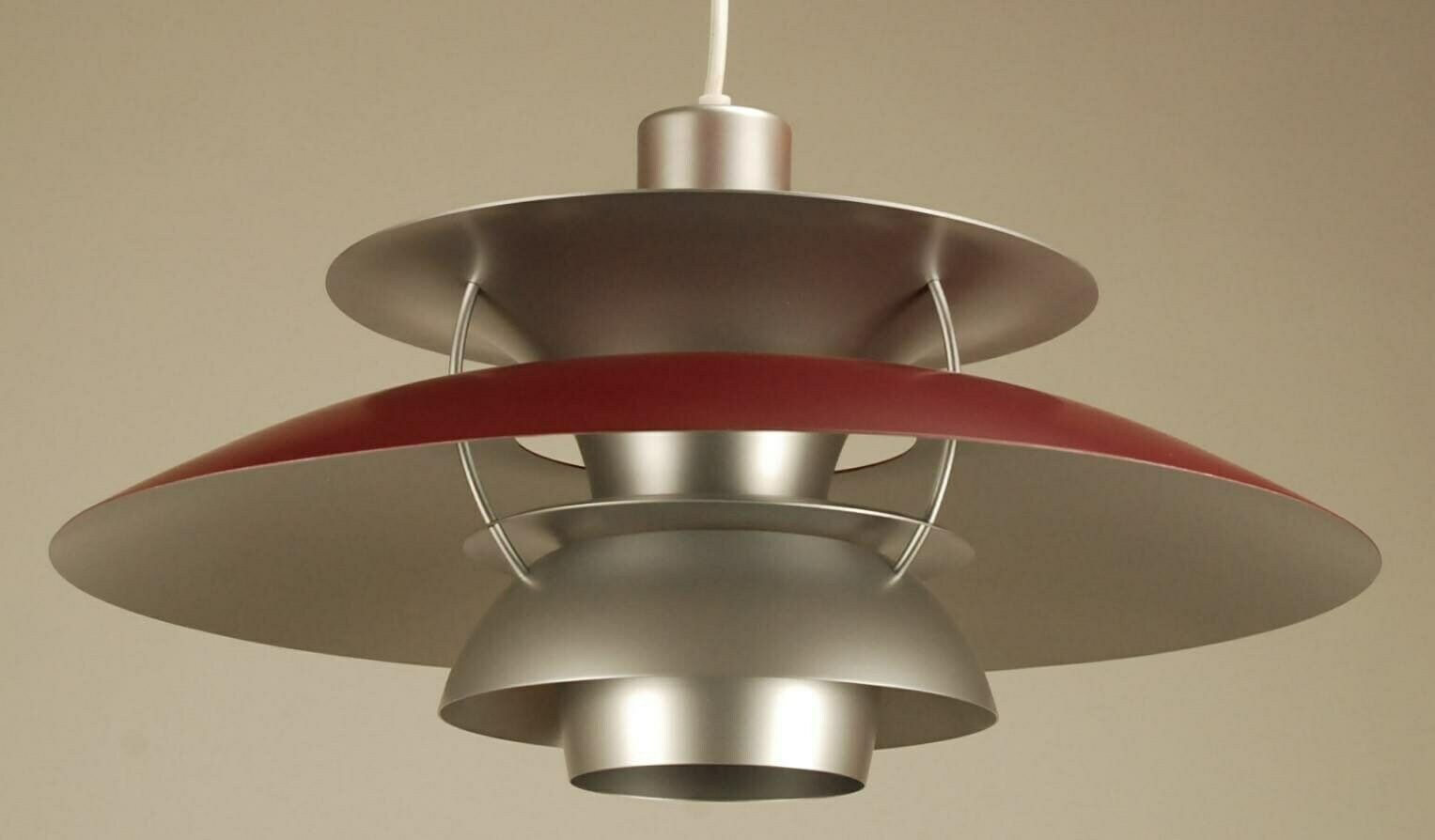 Vintage Ph5 Louis Poulsen Pendant Lamp Designed By Poul Henningsen | Vintage 1970's 'Silver/Red’ photo 950.0