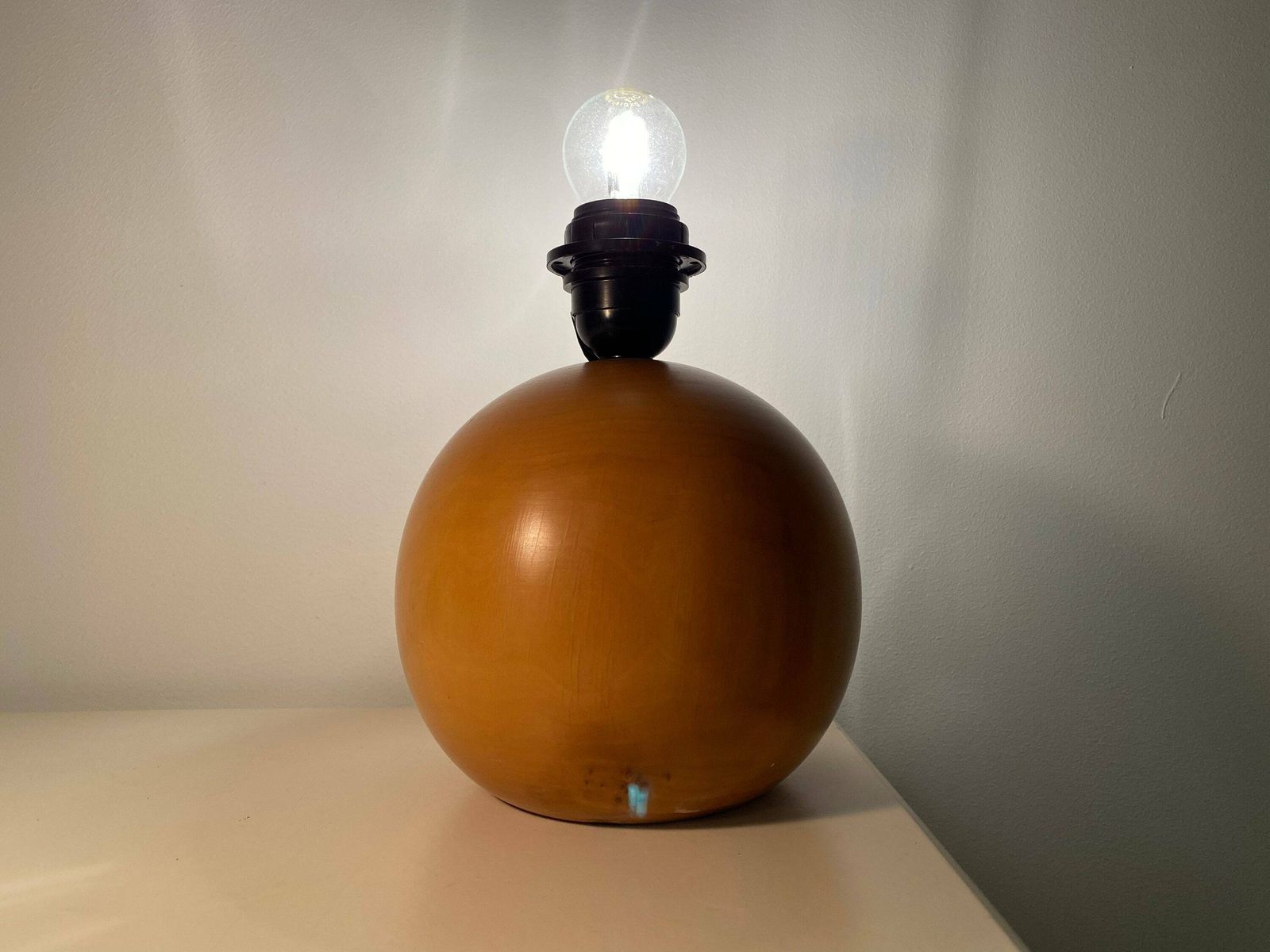 Dutch Original   Mid Century Oak Wood Ball Light | Vintage Table Light, Retro Night Light, Vintage Lamp | Hema Design Ball/Mushroom Shape photo Lighting