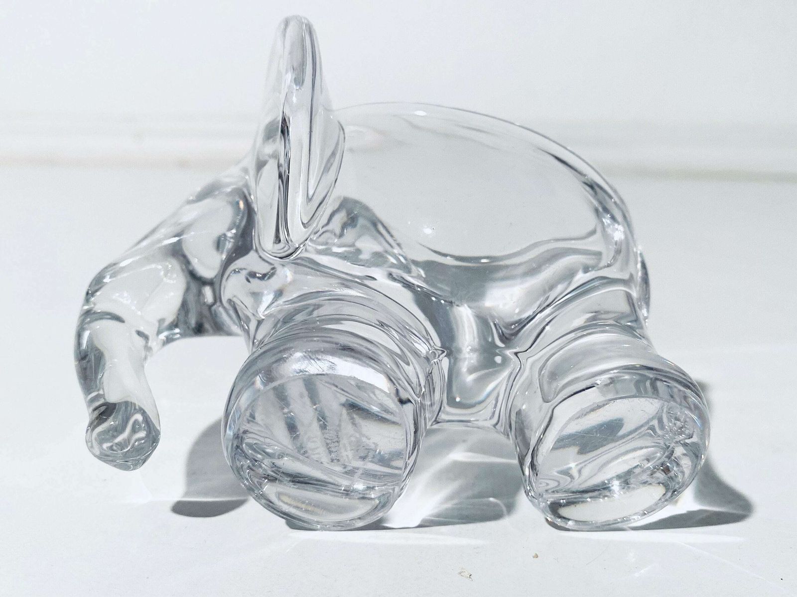 photo furniture Vintage Art Vannes Crystal Glass Elephant Ashtray / Mid Century France