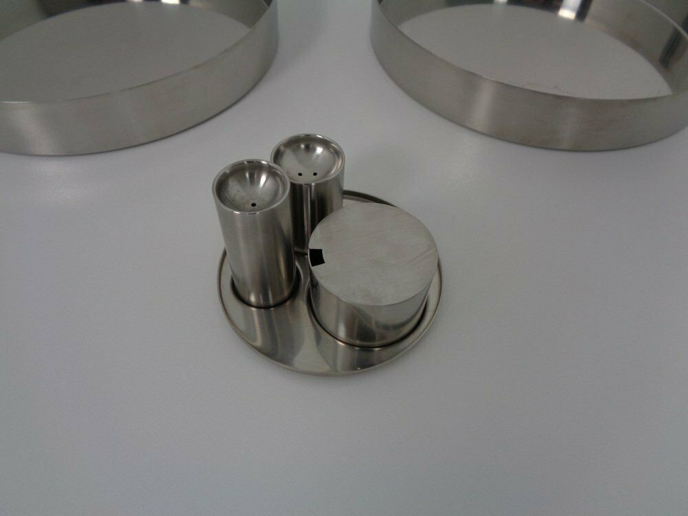 Cylinda Trays And Jug With Salt And Pepper Shaker By Arne Jacobsen For Stelton, 1960s, Set Of 7 photo 386.0
