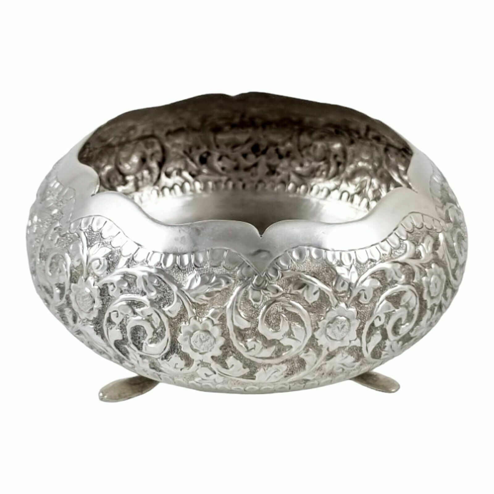 Indian Kutch Sterling Silver Tri Foot Round Sugar Bowl Embossed Flowers, Foliage photo 550.0
