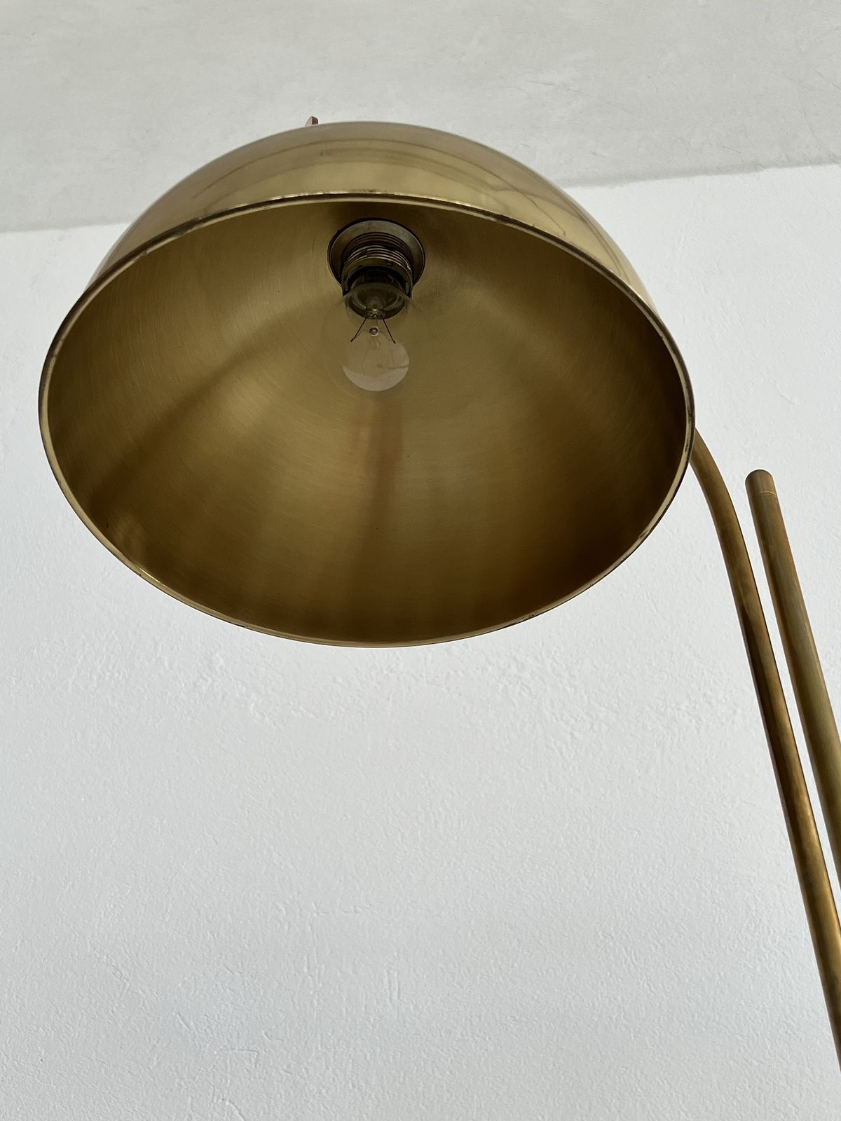 photo furniture Florian Schulz Mid Century Adjustable Floor Lamp In Full Brass, 1970s