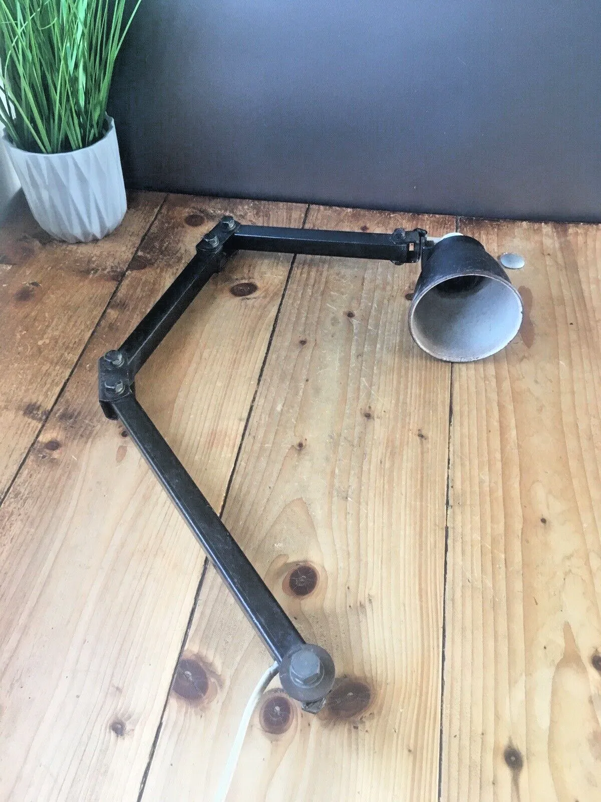 photo vinterior Genuine 50's Factory Memlite Anglepoise Industrial Desk Wall Light Lamp Maclamp