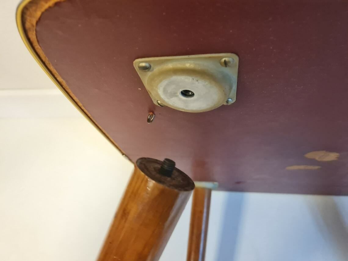 photo furniture Vintage Mid Century Modern Salontafel Met Glazen Blad – Alburette Albert Busch, Jaren 1960