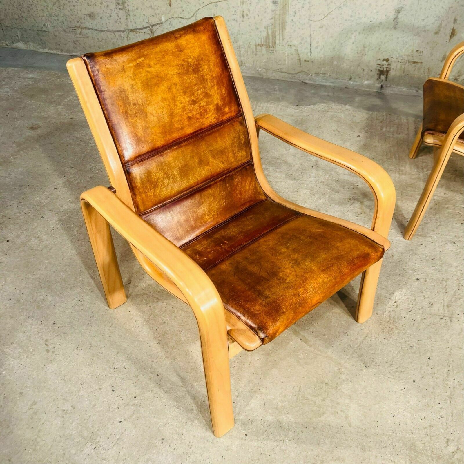photo vintage Vintage Pair Of Leather Armchairs By Yngve Elstrom For Swedese