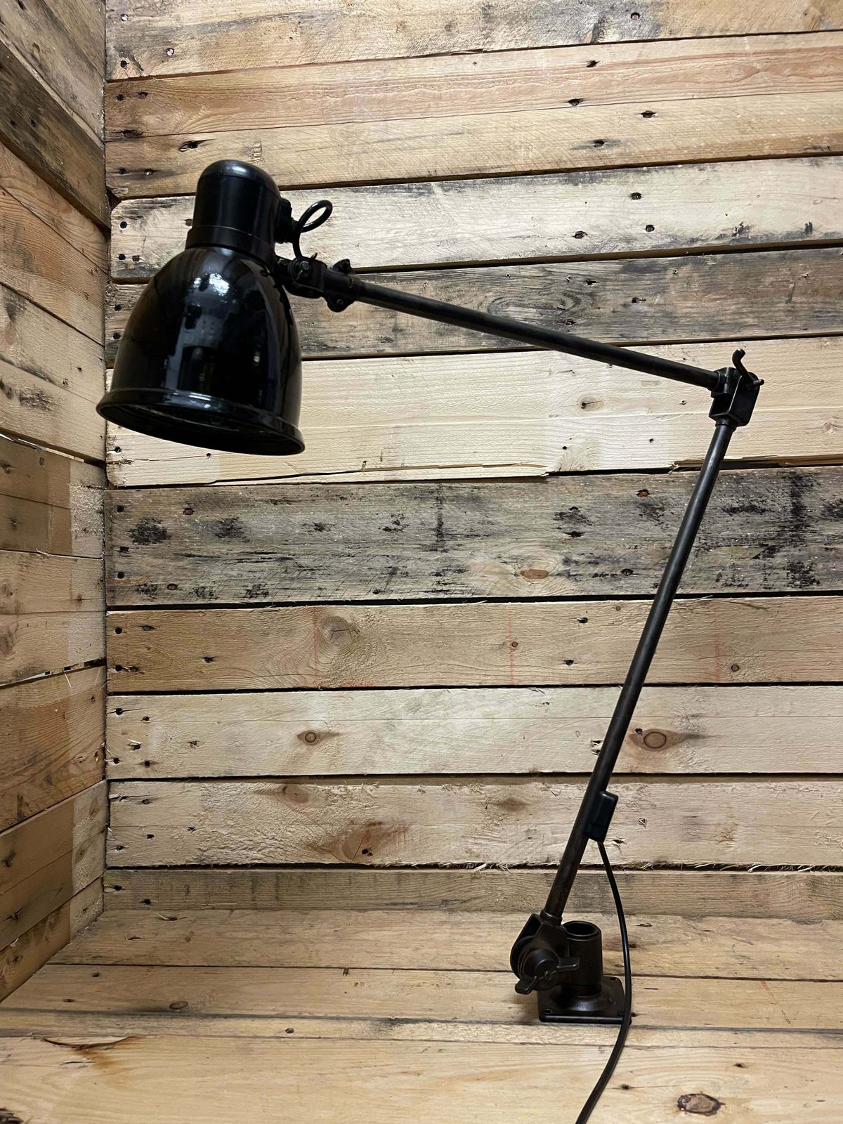 1930s German Made Fabrilux Work Top / Wall Mountable Task Lamp