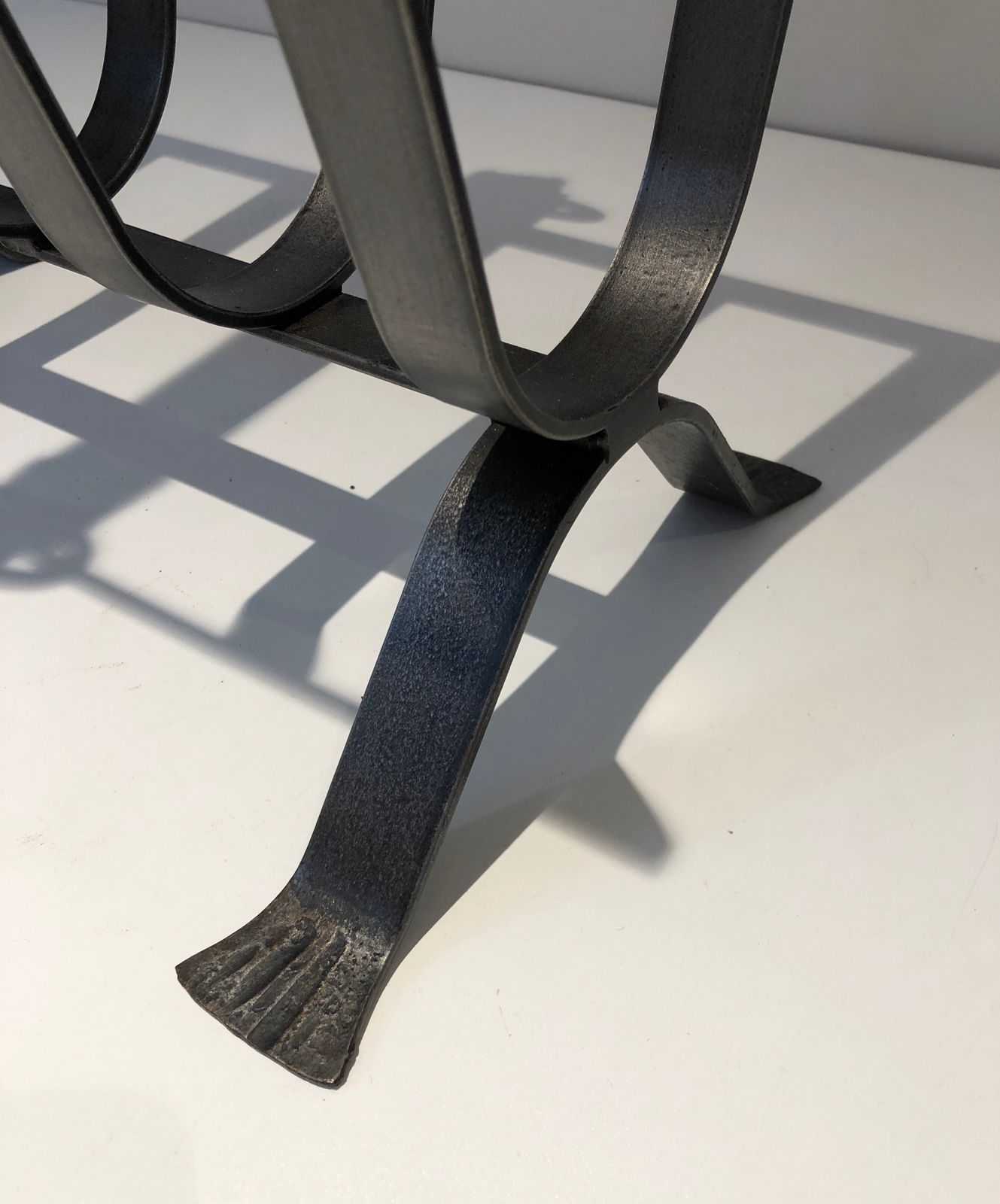 photo furniture Steel And Leather Magazine Rack