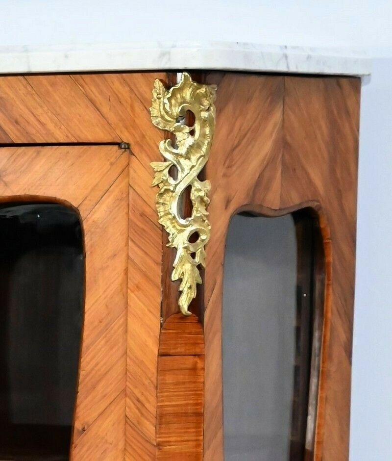 photo furniture Small Showcase In Rosewood, Louis XV Style   Late 19th Century