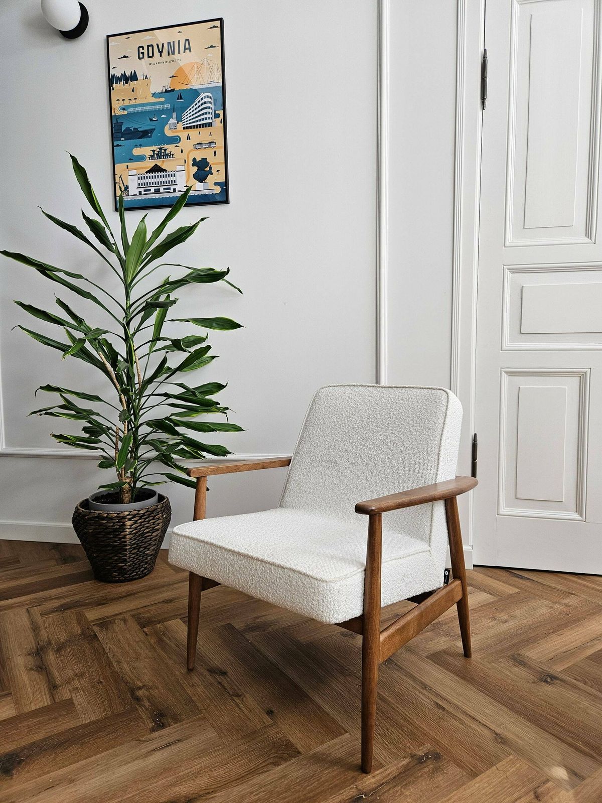 photo furniture Original Polish Vintage Chair Gfm 300 192, Designed In 1960s By J. Kędziorek