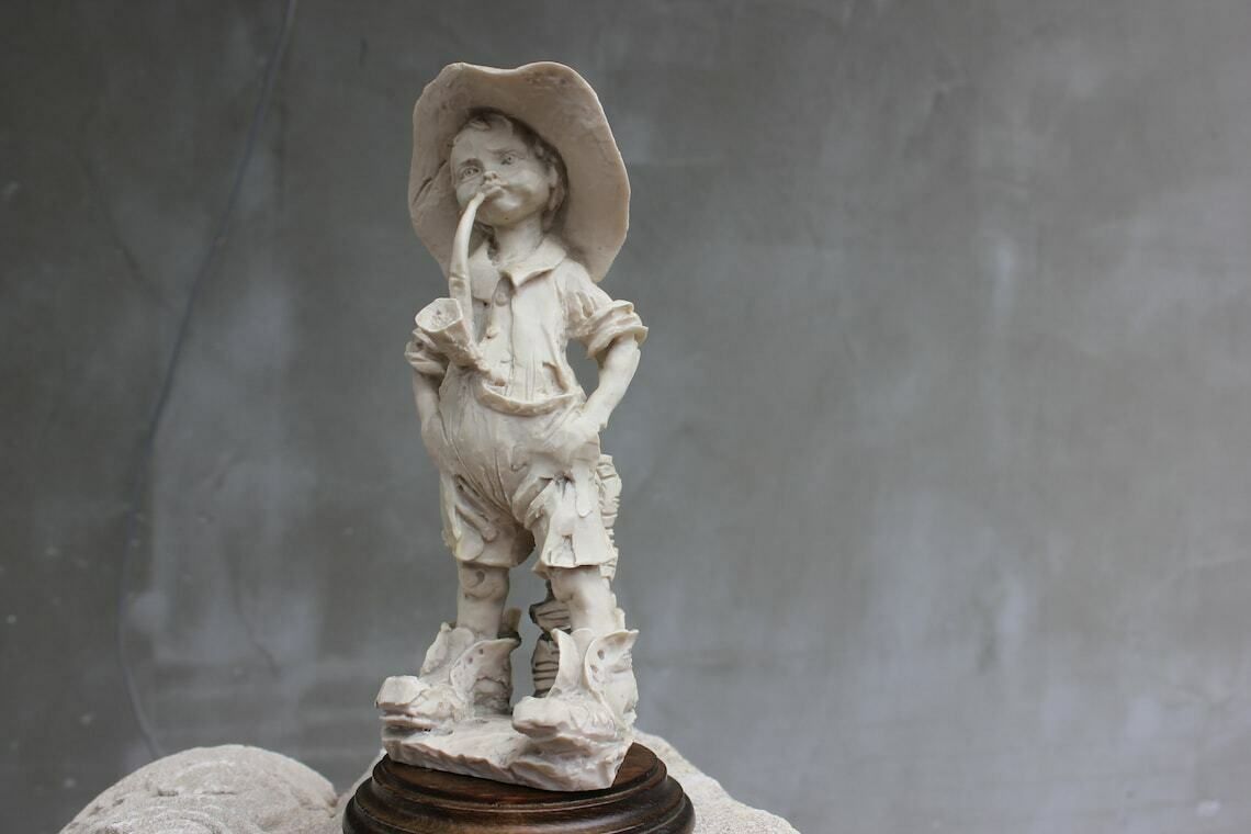 Capodimonte Figurine Boy With Pipe By G. Armani Rare Collectible Statue Love Tales Christmas Gift photo furniture