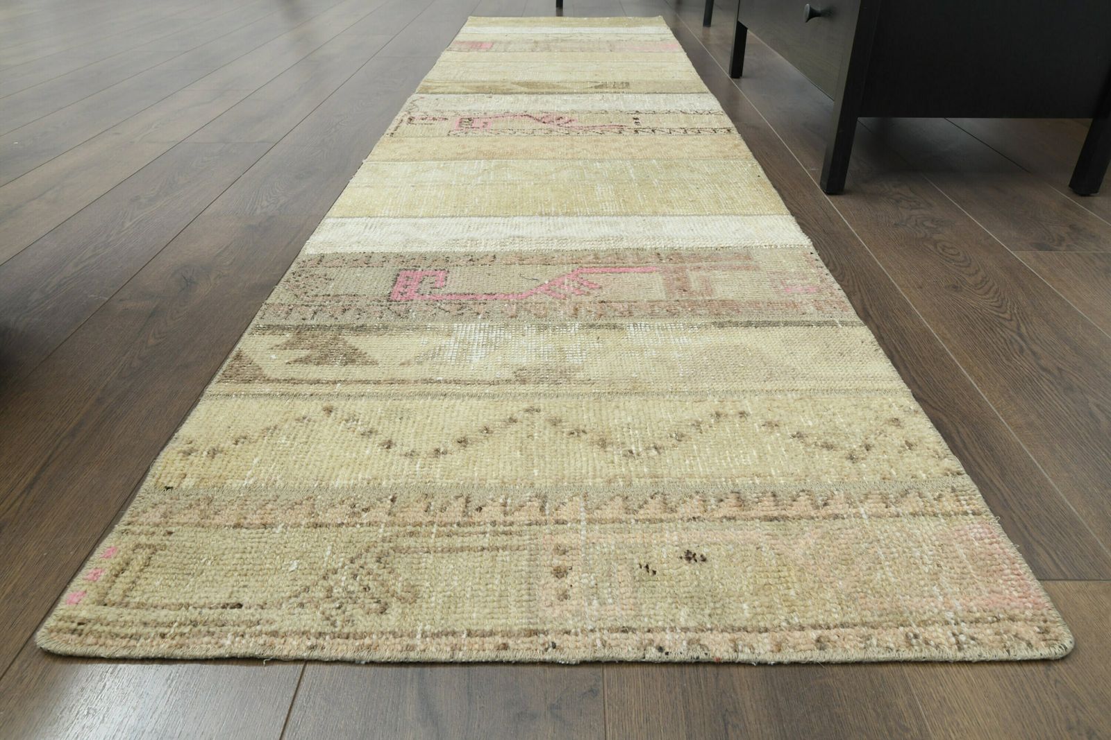 2x9 Vintage Turkish Patchwork Runner, Oushak Handmade Wool Rug, Ikat Hallway Rugs, Farmhouse Decor, One Of A Kind Anatolian Rug, Boho Chic photo furniture