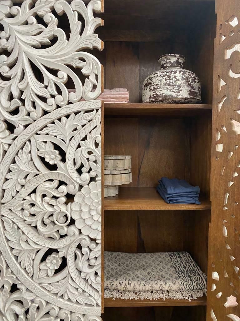 Ornate Hand Carved Mango Wood Armoire/Wardrobe Khar04w photo Meubels
